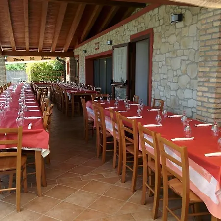 Alojamento de Turismo Rural Agriturismo Alla Pietra Bianca *